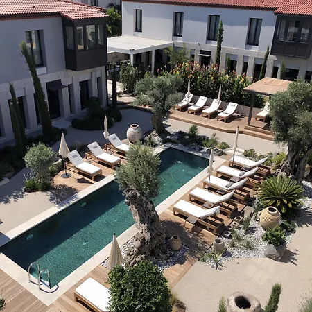 Bernadet Hotel Alaçatı